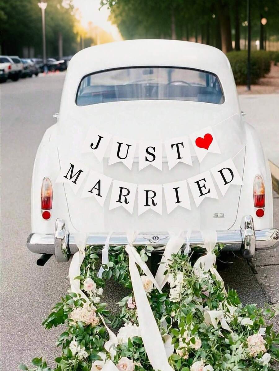 1 قطعة لافتة عتيقة مكتوب عليها "مجرد متزوجين"، ديكورات "مجرد متزوجين"، لافتة "مجرد متزوجين"، ديكورات زفاف رومانسية للأزواج، سلسلة أحرف "مجرد متزوجين" مع شريط، للزفاف وحفل استقبال العروس والديكور المنزلي - إكليل أنيق وفخم لركن التصوير الفوتوغرافي وديكور الحفلات في عيد الحب