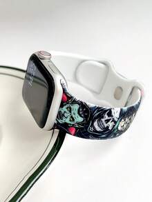 1pc Halloween Skull Print Silicone Watch Band Compatible With Apple Watch Band Strap 38mm 40mm 41mm 42mm 44mm 45mm 49mm (S10 42)Mm (S10 46)Mm, Fashionable Soft Silicone Sports Watch Strap Bands Compatible With Iwatch Series 11 Ultra3 Ultra 2 SE3 S10 SE2 9 8 7 SE 6 5 4 3 2 1, Perfect Gift For Thanksgiving,Halloween,Birthdays,And More-Unisex For All Ages