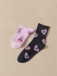 زوجان من الجوارب المريحة متوسطة الطول ذات تصميم عيون القلب، ضرورية للارتداء اليومي