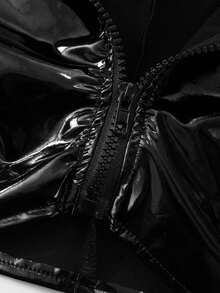 PU Leather Crop Top & Shorts Set | Sexy Patent Leather With Cut-Outs & Zipper Detail - màu đen - Xem 5