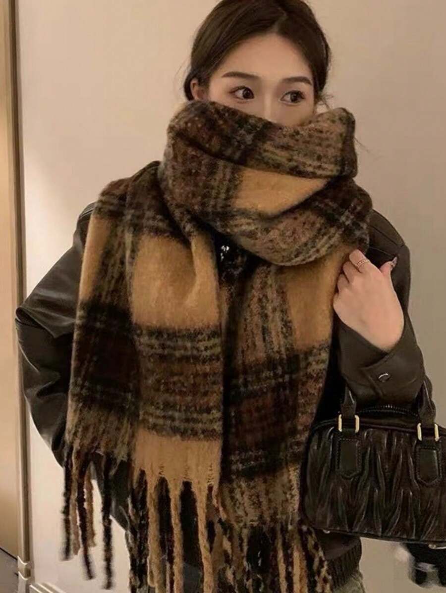 1pc Ladies' Autumn And Winter New Retro Maillard Scarf, Outdoor Versatile Warm And Thick Atmosphere Scarf Shawl, Couple Plaid Tassel Scarf, Suitable For Men And Women Women Winter Scarves