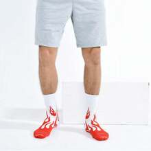 زوج واحد من جوارب التزلج الشتوية السميكة، جوارب رياضية، جوارب طويلة، جوارب كاجوال، جوارب اليوغا، جوارب كرة السلة، جوارب كرة القدم، جوارب الرقص، جوارب مانعة للانزلاق، متينة ومقاومة للبلى، مناسبة للأنشطة الترفيهية والرياضات الخارجية والتنزه والتزلج