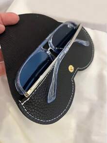 1 Peça Estojo Dobrável Portátil de PU para Óculos, Caixa Suspensa para Óculos de Sol, Caixa de Armazenamento de Óculos Simples, Estojo à Prova d'Água para Óculos, Protetor de Óculos de Sol de Viagem com Suporte, Pequena Bolsa, Pano de Limpeza de Fibra, Adequado para Homens, Mulheres, Uso Externo, Viagem, Casa, Escritório