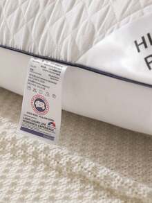 1pc New Single-Sided Plaid Pillow Insert, Soft, Comfortable, Breathable, Washable, Home Pillow