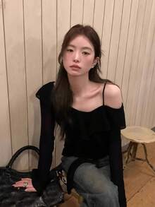 女士露肩长袖针织T恤，叠穿设计，荷叶边装饰，适合初秋休闲穿着，黑色春季款 - 黑色 - 查看 2