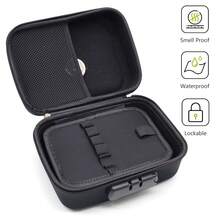 Bolsa de Armazenamento de Grande Capacidade com Adsorção Magnética - Portátil, com Trava de Senha de 3 Dígitos, Inclui 3 Tubos de Armazenamento, Bandeja Giratória, Caixa de Armazenamento, Design de Superfície Magnética, Opções de Tema Coração ou Urso, Acessórios para Fumar e Plataforma de Operação Portátil - Conjunto de Presente Perfeito para Uso Externo, Halloween, Natal