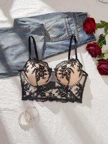 Luxuriöse schwarze Spitzen-Dessous, die Ihnen Eleganz und Sinnlichkeit verleihen