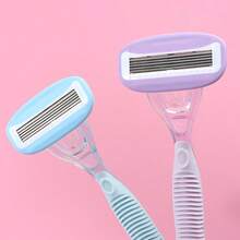 Miniso Sanrio Characters Series Gentle 5-Layer Lady Razor Kuromi 5-Layer Blades + Lubricating Strip Design, Smooth Shaving Reducing Skin Friction(1PC)