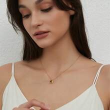 1pc Customized Photo Projection Necklace, Angel's Tear Stainless Steel Pendant With Personalized Photo Inside, Mother's Day Gift - Camera - View 4