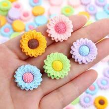 5 piezas/20 piezas Pegatinas de resina 3D de flores de girasol y margarita coloridas, manualidades de resina DIY, Navidad, fiesta, regalos pequeños, accesorios decorativos, al por mayor - Scrunchies para el cabello/Imanes para el refrigerador/Pinzas para el cabello/Decoración de fundas para teléfonos/Collares para mascotas/Dijes