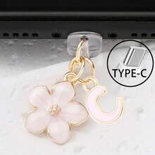 Dop de praf pentru port de încărcare telefon 2 în 1 cu sakura roz + 26 de litere, accesoriu rafinat cu pandantiv din aliaj, proaspăt, dulce și drăguț, decor pentru port de încărcare pentru smartphone, tabletă, căști Kindle, dop transparent anti-praf din silicon, potrivit ca un mic cadou, port de încărcare telefon impermeabil și anti-umezeală, compatibil cu iPhone Lightning/Type-C, protejează ferm portul de încărcare, design drăguț