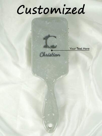 قشّة مخصصة شخصية قطعة واحدة، مشط مربع كبير ذو وسادة هوائية مع مقبض، فرشاة شعر لفك التشابك، مناسبة للنساء والرجال، مشط شعر لتدليك فروة الرأس، للشعر الرفيع/المجعد/الجاف، نقش الحروف الأولية والاسم المخصص، هدية للأصدقاء والعائلة، هدية للفتيات، هدية لوصيفة العروس - وردي