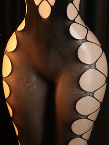 Đồ lót gợi cảm lưới đen hở đáy áo liền quần có thiết kế khoét rỗng - màu đen - Xem 4