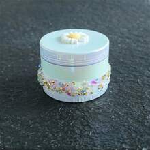 1pc 50mm White Gradient Zinc Alloy Grinder, 4-Layer Daisy Herb Grinder, Smoking Accessories, Portable Hand Rolling Tool, Random Style