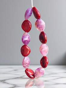 1 pieza Correa de teléfono, correa de cámara, colgante de auriculares de acrílico con cuentas y estampado tie-dye asimétrico (color de cuentas con estampado tie-dye aleatorio)