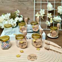 10/20 piezas Paquetes de fiesta Tarros de miel de vidrio, con tapas doradas, botellas de miel de vidrio transparente de 45ml/1.52oz con tarjetas redondas y palitos de madera, tarros de miel mini a granel para mermelada, caramelos, regalos de baby shower, regalos festivos, decoración del hogar