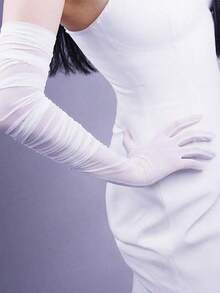 Lady's Black Makeup Ballroom Gloves, Highly Elastic Mesh Opera Gloves, Elegant, High-End, UV-Resistant And Fashionable. Suitable For Wearing At Opera Balls, Bridal Weddings, Halloween Role-Playing Events And Festival Parties. - Multicolor - View 5