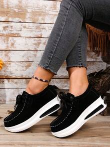 2025 New Lace-Up Black Flat Shoes, Solid Color Sports Lace Metal Eyelets Flat Shoes, Suitable For Home Wear All Seasons