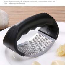 11cm Garlic Potato Vegetable Crusher Stainless Steel Manual Practical Multipurpose Universal Black Handle - Negro y plata - Ver 7