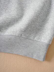 Women's Camp Graphic Sweater - "Life Is Better By The Campfire" Mountain And Pine Tree Design, Warm Crew Neck Sweater For Autumn Winter, Medium Elasticity Casual Sweater, Machine Washable, Camping Decorations, Door Style, Relaxed Fit, Comfortable Material, Long Sleeve Top, For Nature LoversLoose And Comfortable - Xám - Xem 5