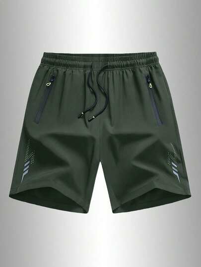 男士宽松速干运动短裤，带反光条、口袋、拉链和抽绳腰带，适合夏季健身、跑步和户外活动。