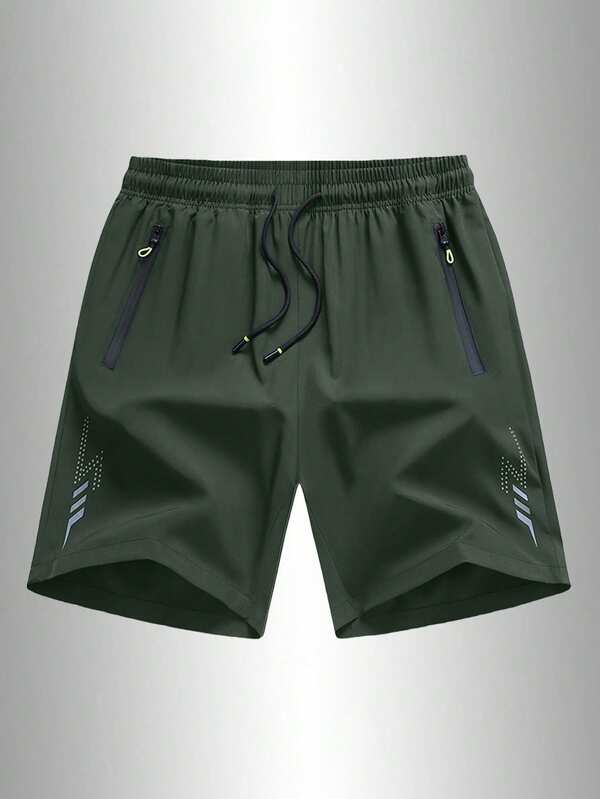 男士宽松速干运动短裤，带反光条、口袋、拉链和抽绳腰带，适合夏季健身、跑步和户外活动。