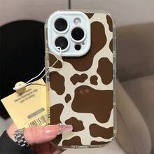Funda en color caramelo con diseño minimalista, compatible con los modelos 16 a 12, la favorita de las influencers. - Verde claro - Ver 6