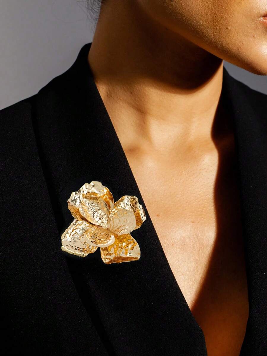 1pc Exaggerated Fashion Double Layer Flower Brooch, Suitable For Women's Party And Banquet Wear