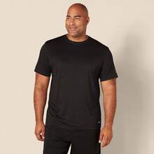 Essentials Performance Tech Men's 2-Pack T-Shirt - 綠色 - 查看 7