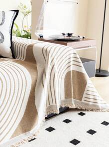 1pc Bohemian Geometric Striped Chenille Sofa Cover - Soft, Light Beige-Friendly, Pet-Resistant Couch Protector For All Seasons, Easy To Install & Clean, Fit For Single, Double, Triple & Sectional Sofas, Beige & White Design, Pet-Resistant Cover Geometric Pattern Cover Durable Polyester Cover, Couch Cover For Dogs