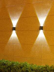 2pcs/4pcs Solar-Powered Upper And Lower Wall-Washing Lights, Outdoor Waterproof Wall-Mounted (1000mAh) Ultra-Bright Floodlights, Double-Sided Concave And Convex Mirror Wall Illumination Lights, Suitable For Commercial Streets Or Outdoor Garden Wall Decoration Lighting, Garden Terraces, Fences, And Family Courtyards, Suitable For Various Scenarios