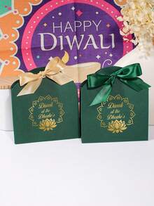 10/50 BUCĂȚI Cutii cadou personalizate Diwali cu imprimeu Lotus Mandala și fundă panglică, text personalizabil cu nume, cutii elegante pentru bomboane de petrecere pentru sărbătorirea festivalului, cadouri de returnare a nunții, ambalaje pentru dulciuri de sărbători în culori aurii și roșii