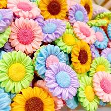5 piezas/20 piezas Pegatinas de resina 3D de flores de girasol y margarita coloridas, manualidades de resina DIY, Navidad, fiesta, regalos pequeños, accesorios decorativos, al por mayor - Scrunchies para el cabello/Imanes para el refrigerador/Pinzas para el cabello/Decoración de fundas para teléfonos/Collares para mascotas/Dijes