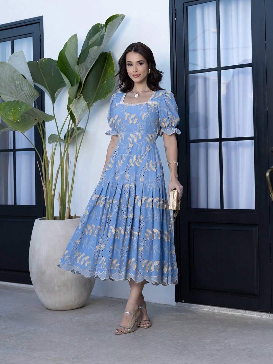Elegant Midi Dress In 3D Laise Lined Floral Embroidery With Puff Sleeves And Guipure Lace Princess Neckline - Màu xanh nhạt - Xem 1