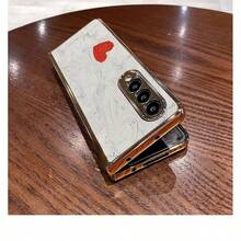 Luxury PU Leather Case, Leather Texture Feel Graphic Heart Print Foldable Mobile Phone Case Compatible With Sam Galaxy Z FLIP FLOP 3 4 5 6 Gold Plated PC Cellphone Protective Shell Design For MOTO RAZR 40 50 60 ULTRA - Vàng - Xem 4