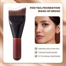 Mini Portable One-Word Brush, Fish Tail Crescent, Foundation Brush, Flat Head Arc, No Powder, Mask Brush, Light And No Brush Marks.