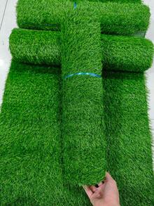 Large Artificial Lawn Turf, Realistic Texture Like Natural Gift, Perfectly Replicates The Charm Of Real Grass. Place It In The Garden To Instantly Create A And Leisurely Holiday Atmosphere, Allowing You To Enjoy The Countryside Life Without Going Out.