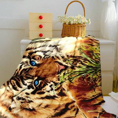 TOPSSCTR 1pc Comfort Blanket Warm Plush Flannel Blanket, Breathable And Comfortable Korean Style Bed Blanket, Best Gift For Thanksgiving