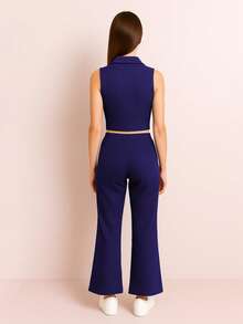 Conjunto de dos piezas de top corto  sin mangas con cuello y pantalón para mujer, tejido elástico medio - Azul Marino - Ver 4