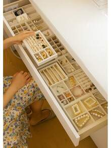 Kit 12 Bandejas organizadoras de Jóias - Organize suas Jóias com estilo. - Bege - Visão 1