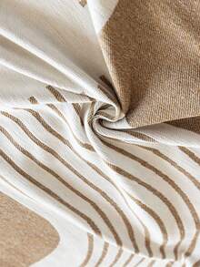 1pc Bohemian Geometric Striped Chenille Sofa Cover - Soft, Light Beige-Friendly, Pet-Resistant Couch Protector For All Seasons, Easy To Install & Clean, Fit For Single, Double, Triple & Sectional Sofas, Beige & White Design, Pet-Resistant Cover Geometric Pattern Cover Durable Polyester Cover, Couch Cover For Dogs