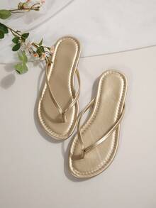 Sandalias de tiras tipo francés para mujer, con un toque de hada dulce, versátiles, adecuadas para la playa, vacaciones, citas, reuniones, fiestas, uso casual, suela suave antideslizante, nueva llegada de verano - Dorado - Ver 3