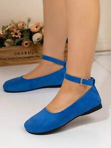 Women's Casual Flat Round Toe Soft Bottom Ankle Strap Slip-On Shoes, Suitable For Walking, Outdoor, Leisure, Comfortable, Lightweight, Versatile Solid Color Fashion Vacation Commute Basic Style Casual Retro Lace-Up Flats For Beach, Party, Office, Home, Indoor/Outdoor, Spring/Summer/Autumn/Winter