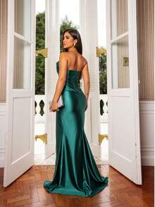 Strapless Dress For Parties, Formal Events, Dinner, Cocktail, Wedding Guest - Emerald Green - View 4