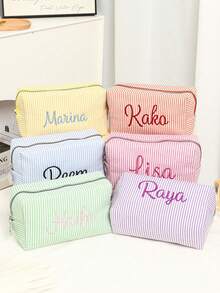 حقيبة منظم مكياج شخصي مخصص، حقيبة مستحضرات تجميل مخصصة، حقيبة مكياج مطرزة، صندوق وصيفة العروس، منظم مستحضرات تجميل، موفر للمساحة، مطرز، مخطط أنيق، عصري، منظم، بسيط، كاجوال، هدية فريدة كلاسيكية، هدية للفتيات، هدية زفاف، هدية عروس، زفاف، لوازم الزفاف، هدية عيد للصديقة، العائلة، الأصدقاء، مثالي للذكرى السنوية، لوازم المدرسة، العودة إلى المدرسة، هدية مدرسية - متعدد الألوان - مشاهدة 4