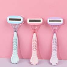 Miniso Sanrio Characters Series Gentle 5-Layer Lady Razor Kuromi 5-Layer Blades + Lubricating Strip Design, Smooth Shaving Reducing Skin Friction(1PC)