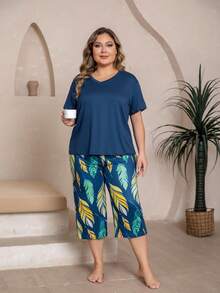 Women's Printed V-Neck Oversized Short Sleeve Pajama Set - Royal Blue - View 4