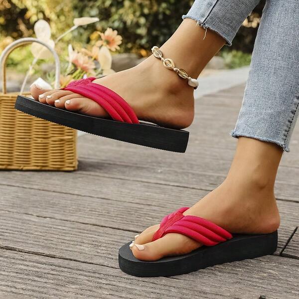 Bunte Flip-Flops mit dicker Sohle, leichte einfarbige Strandzehentreter