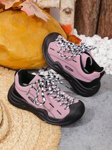 1 par de zapatillas casuales de moda ligeras con puntera de PU antideslizante, adecuadas para el otoño, unisex