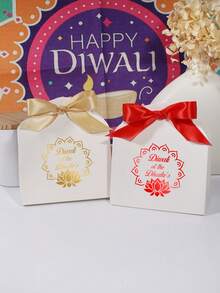 10/50 BUCĂȚI Cutii cadou personalizate Diwali cu imprimeu Lotus Mandala și fundă panglică, text personalizabil cu nume, cutii elegante pentru bomboane de petrecere pentru sărbătorirea festivalului, cadouri de returnare a nunții, ambalaje pentru dulciuri de sărbători în culori aurii și roșii